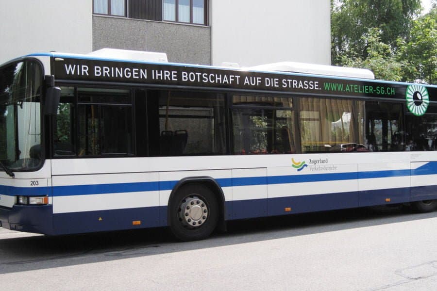 Busbeschriftung im Jahr 2009 der Werbetechnik-Agentur Atelier S&G